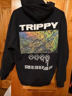 Trippy hoodie